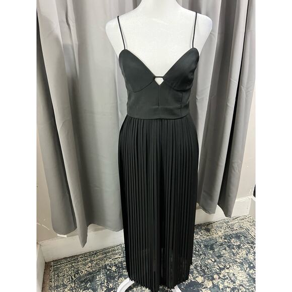 Nwt 550 Nicholas Black Long Pleated Formal Prom Homecoming Dress - Picture 7 of 8